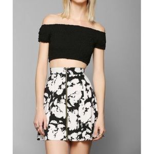 Urban Outfitters (Pins & Needles) Zip Front Skirt